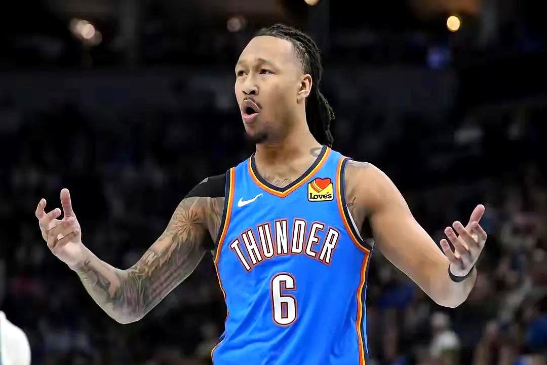 雷竞技在线 -包含俄克拉荷马雷霆今夜主帅复盘，志在欧篮联名次提升，球迷炸锅，轮换策略成焦点的词条