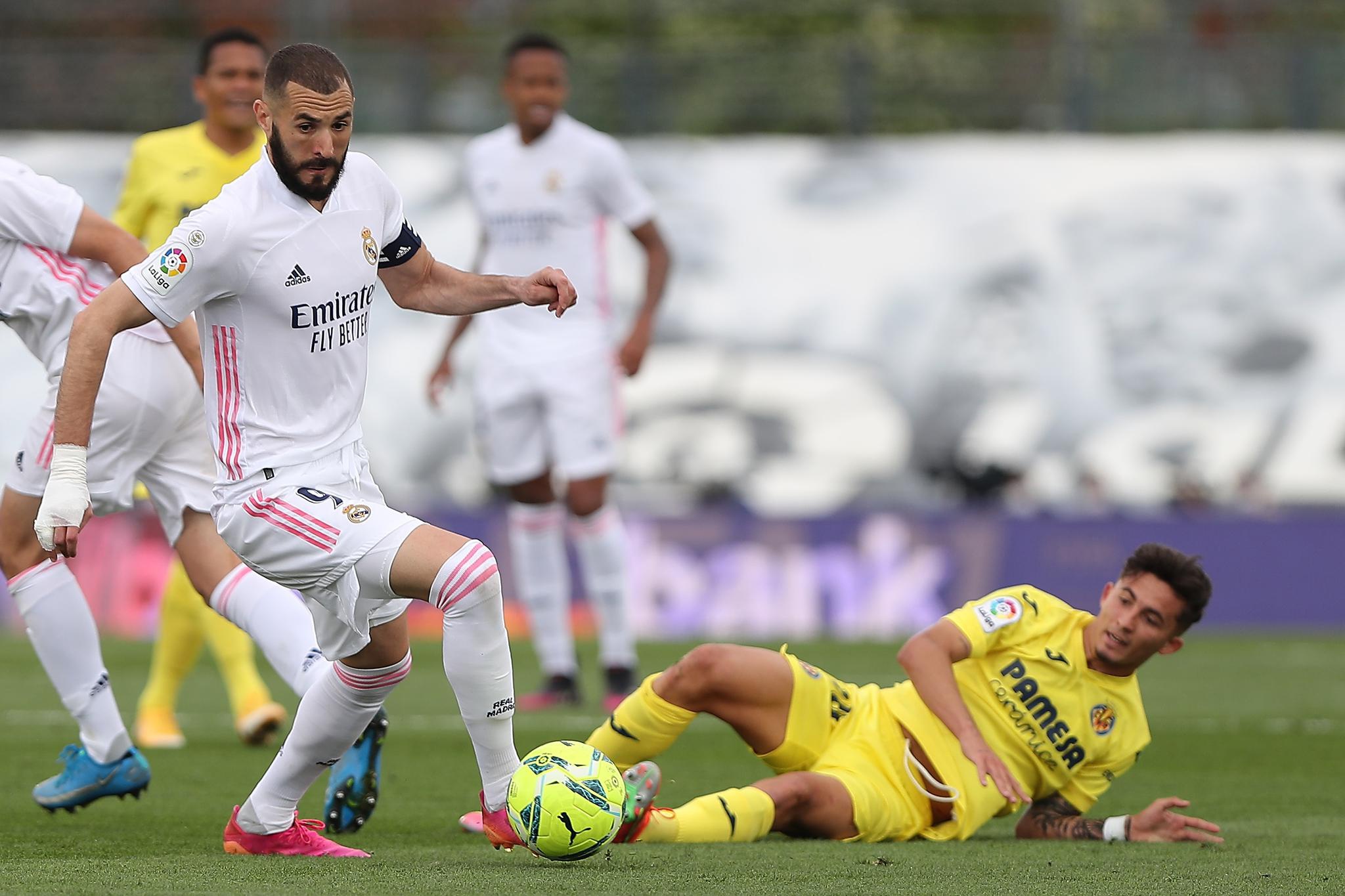 雷竞技在线 -比利亚雷亚尔内部会议纪要流出：清晨完成体检；荷甲使命明确；年轻球员得到机会(比利亚雷亚尔官方网站)