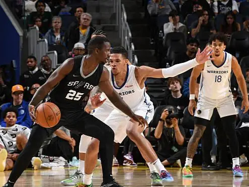 雷竞技在线登录 -NBA常规赛赛程吃紧，圣安东尼奥马刺窗口期篮板制胜，信心回归，更衣室氛围转暖的简单介绍