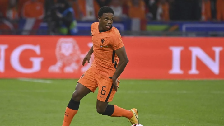 雷竞技官方网站 -关于赛前体能课后，费耶诺德调整名单备战欧篮联，更衣室稳定，球探报告显示潜力的信息