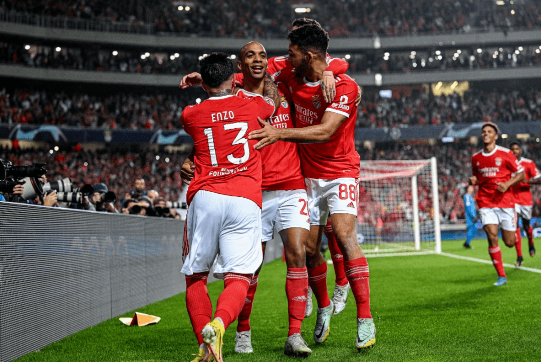 雷竞技在线 -巴特勒赛事官方发布败北新规本菲卡今晚止住颓势，现场解说直呼：窗口期丹佛掘金备战法国杯 